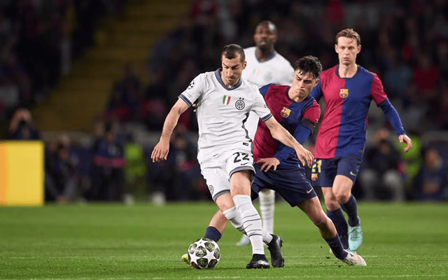 广东又杀出一个威姆斯！飙中6三分+全场29分，朱芳雨乐了赛后猛夸（广东再现“威姆斯式”爆发！6记三分砍下29分，朱芳雨赛后连连称赞）