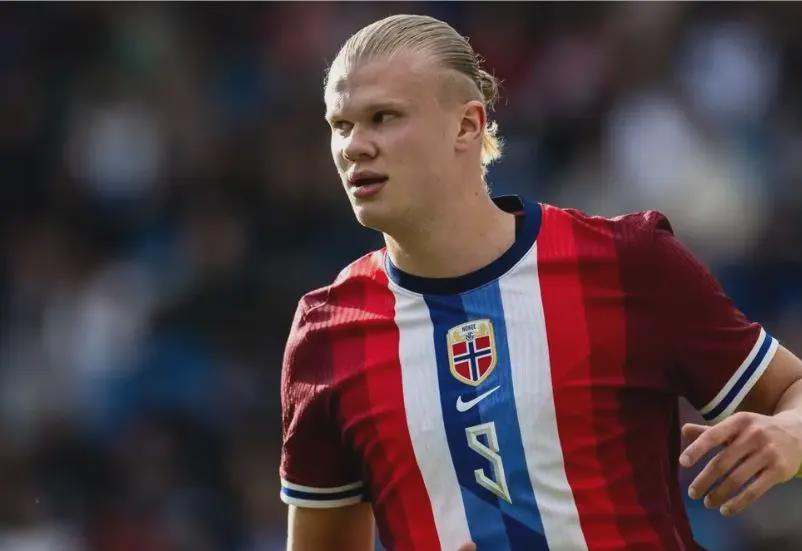 砍14分+4次封盖！中国男篮18岁2米13中锋闪耀：追赶杨瀚森进NBA？（14分4盖帽爆发！中国男篮18岁、2米13中锋闪耀：能否追上杨瀚森冲击NBA？）