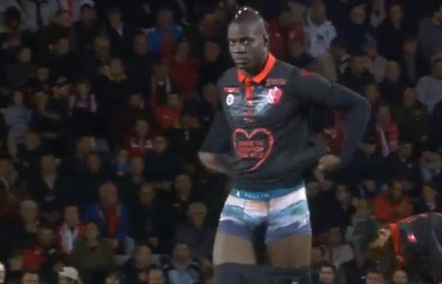 东体：国安外援法比奥曾咨询过如何成为国足归化球员（东体：国安外援法比奥曾询问如何归化加入国足）