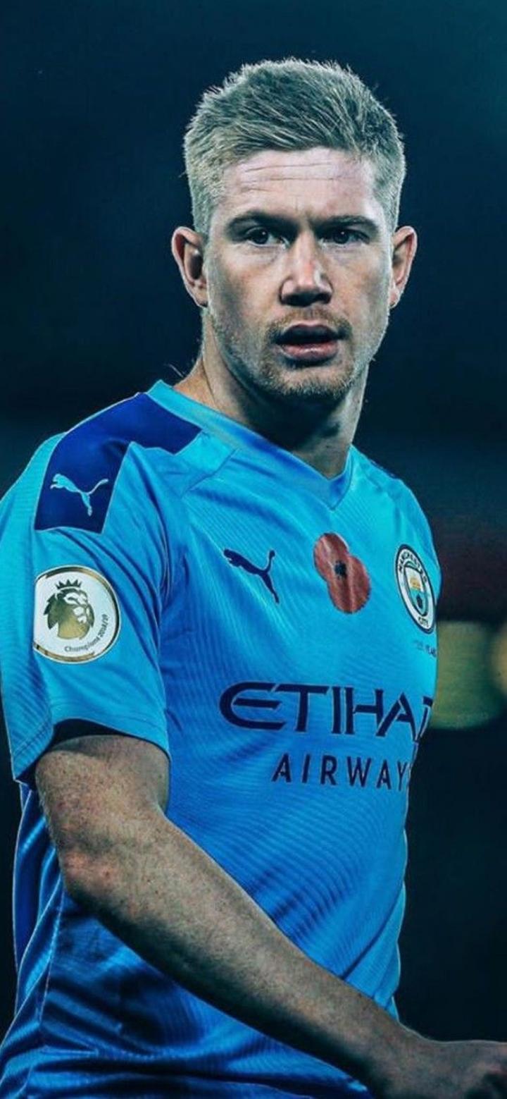 博格巴投资全球首支现代化专业赛驼队，成为其股东和大使（博格巴入股全球首支现代化职业赛驼队，兼任形象大使）