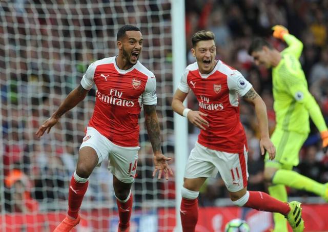 官方：赫伊森因肌肉不适退出本期西班牙国家队集训营（官方通告：赫伊森肌肉不适，缺席本期西班牙队集训）