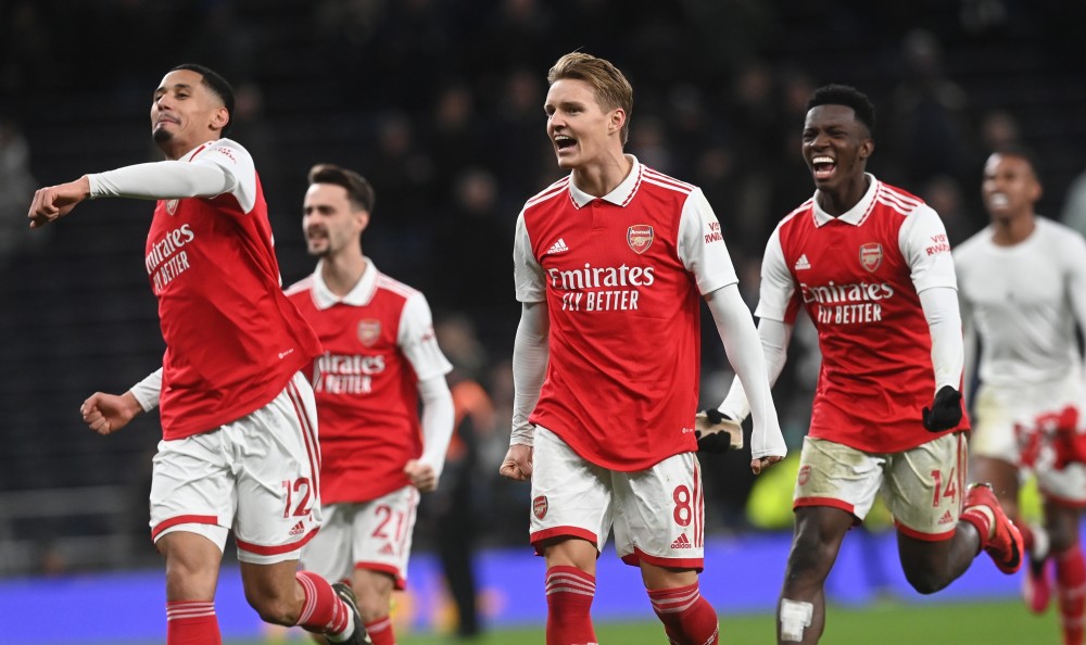 沙媒：利雅得胜利有意克里斯滕森，已与他接触尝试说服其加盟（沙媒：利雅得胜利盯上克里斯滕森，已接触并力劝加盟）