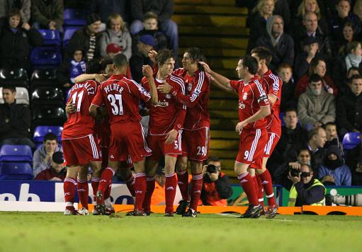 历史首位，前武汉女足外援特姆瓦连续两年获得美女职最佳球员（前武汉女足外援特姆瓦创历史，连续两年当选美职女足最佳球员）