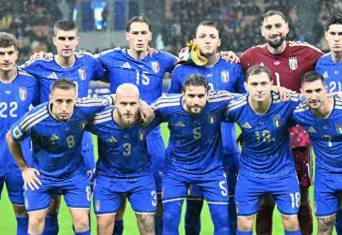 亨利批萨拉赫：此类事情不应公开谈论，我在巴萨时就没这么干（亨利抨击萨拉赫：这类事不该公开谈，效力巴萨时我从未这么做）