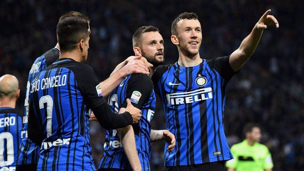 拉文状态回暖半场14分＆穆雷14分，国王半场落后11分（拉文手感回升半场14分，穆雷同取14分；国王半场落后11分）